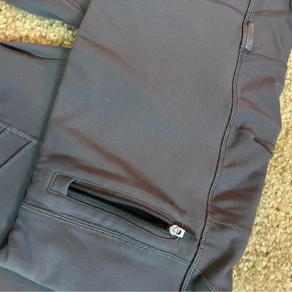 Oiselle Gray High Rise Leggings Crop Pocket Running Athletic Pants Size 4 - Picture 4 of 4